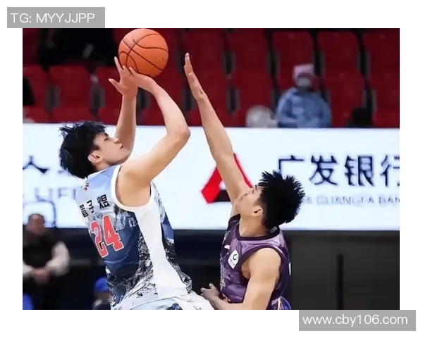 广东队与天津队季前赛精彩对决期待新赛季的精彩表现与球员成长