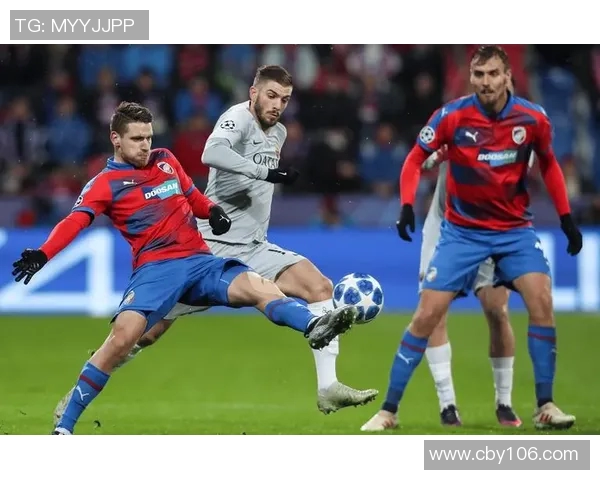 本菲卡与里昂对决前瞻及比分预测分析，谁能笑到最后