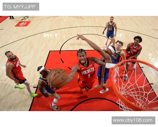 勇士与热火激战正酣2月11日NBA精彩对决引发球迷热议