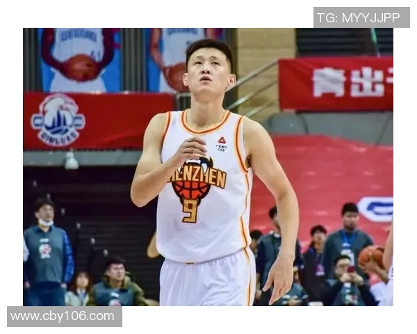 周鹏：从篮球场上的巨星到生活中的榜样，探寻他的奋斗与坚持之路